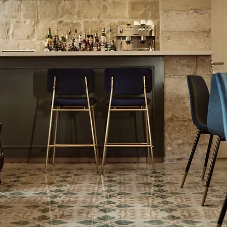 Palazzo Castagna Boutique 호텔 *