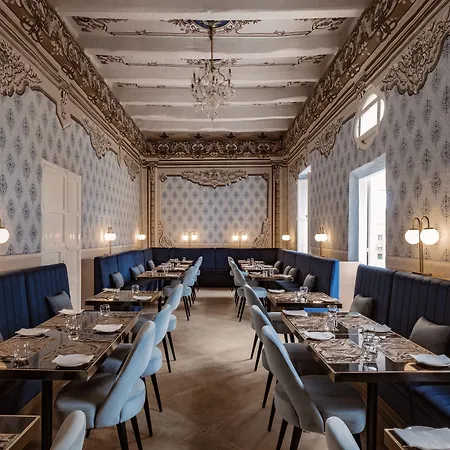 Palazzo Castagna Boutique Hotell *