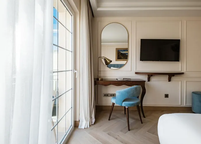 Palazzo Castagna Boutique *