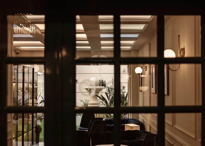 Palazzo Castagna Boutique *